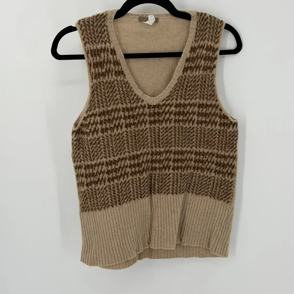 J. Crew Houndstooth Knit Vest Women's Size L Lambswool Blend V Neck Tan Brown